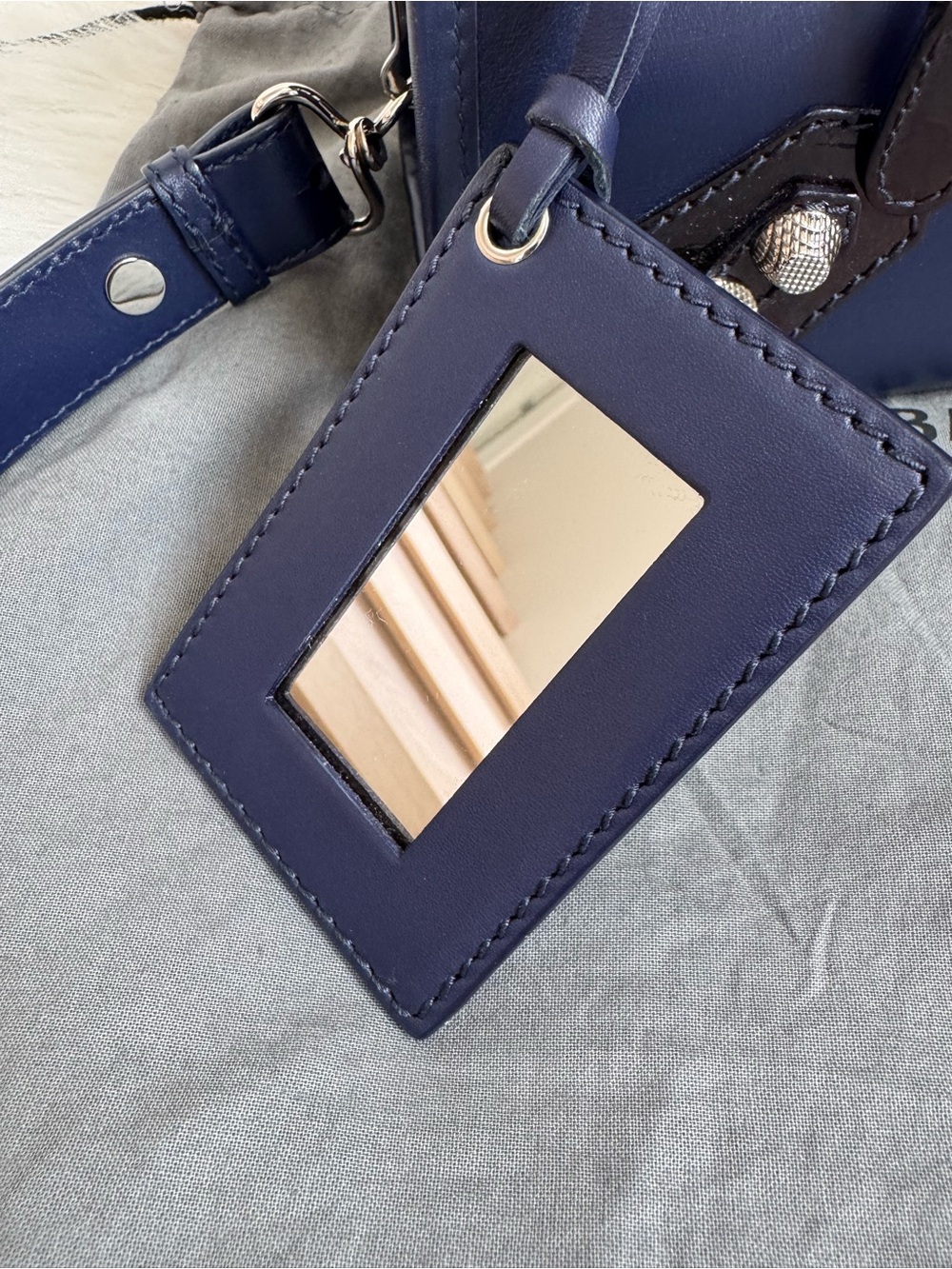 Vintage Balenciaga Navy Blue Mini City bag - Leather Top Handle Crossbody - Picture 12 of 16